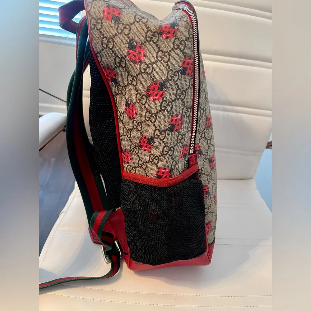 Gucci Diaper Backpack w/ Diaper Pad - Picture 2 of 4